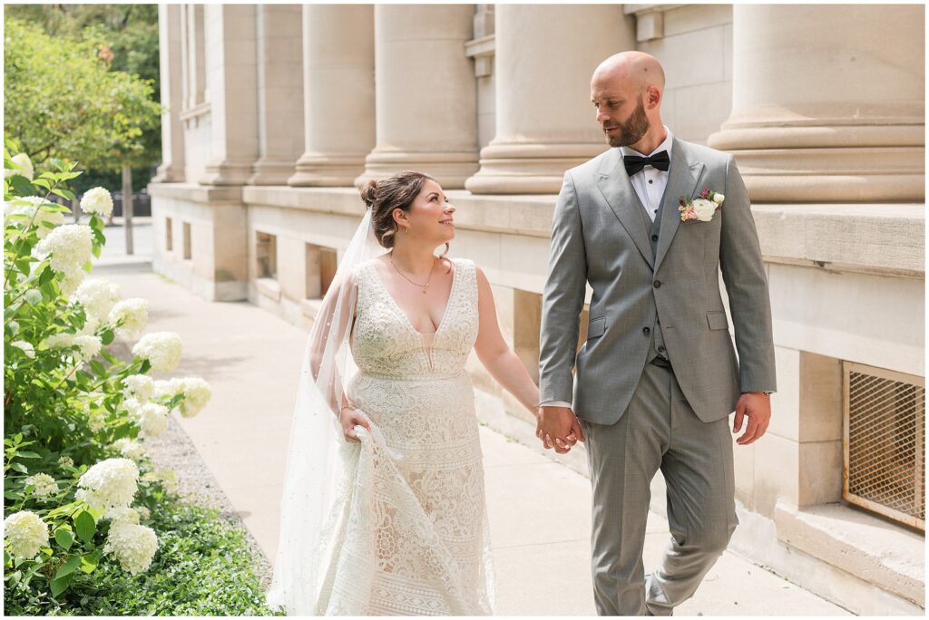 Bride and groom portraits near Sassafraz in Toronto
